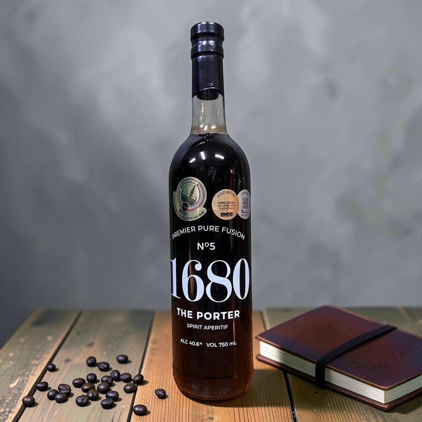 Die Spens Clarens Premier Pure Fusion 1680 The Porter Spirit Aperitif, a dark, rich liqueur with coffee and honey notes.