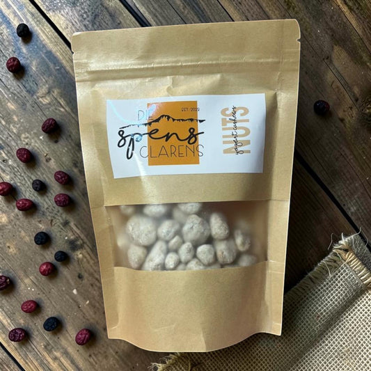 Die Spens Clarens bag of yogurt-covered cashews, a sweet and tangy snack.
