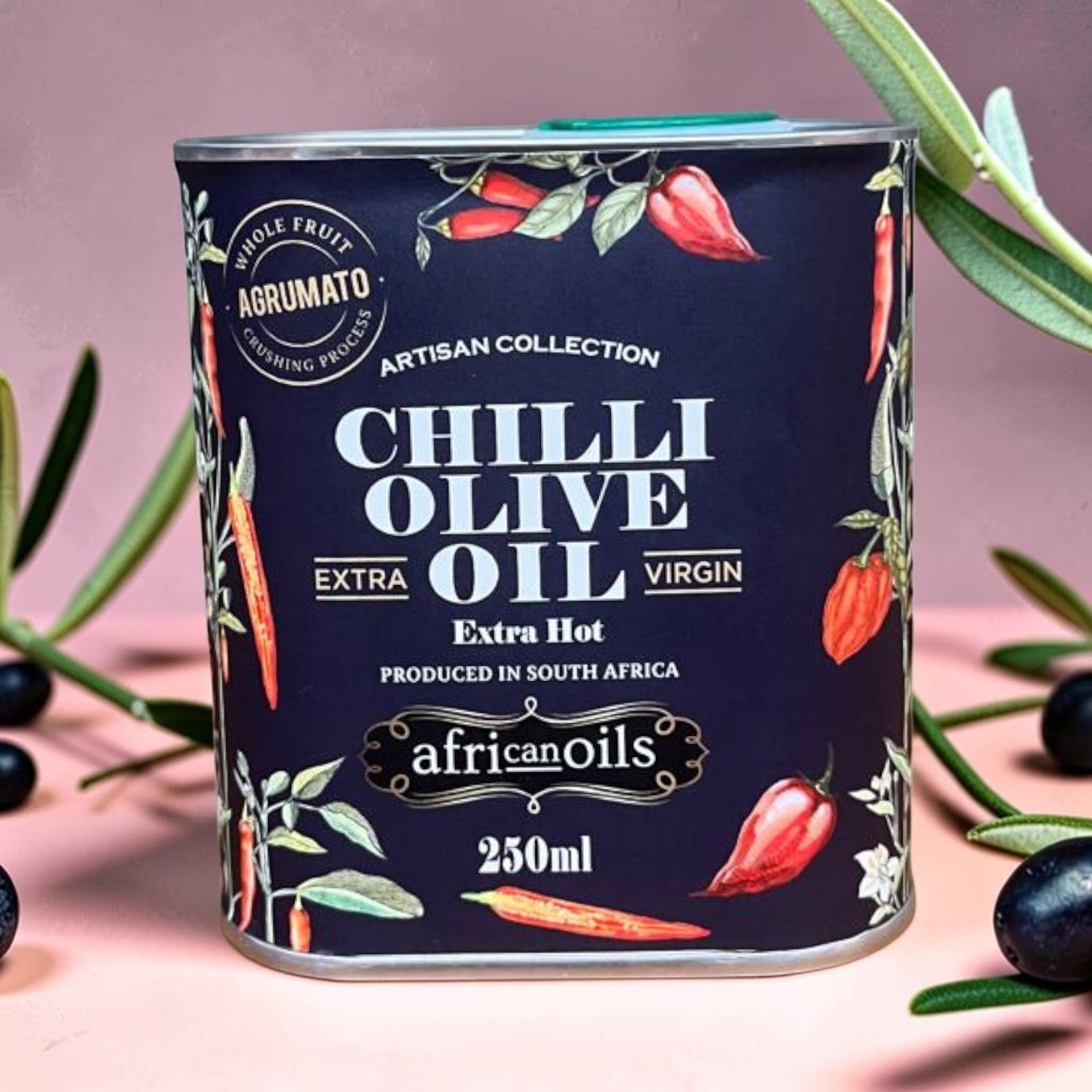 Die Spens Clarens Chilli Olive Oil, extra virgin, extra hot, infused with whole chillies using the agrumato method. 250ml tin.
