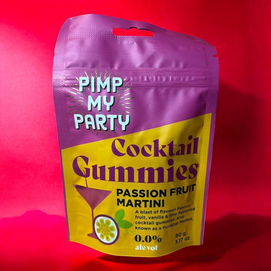 Die Spens Clarens Pimp My Party Cocktail Gummies in Passion Fruit Martini flavour. Alcohol-free gummies with passion fruit, vanilla, and lime.