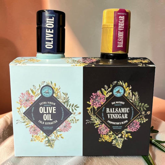 Die Spens Clarens Namaqua Gift Box Duo featuring Extra Virgin Olive Oil and Oak Matured Balsamic Vinegar in decorative bottles.
