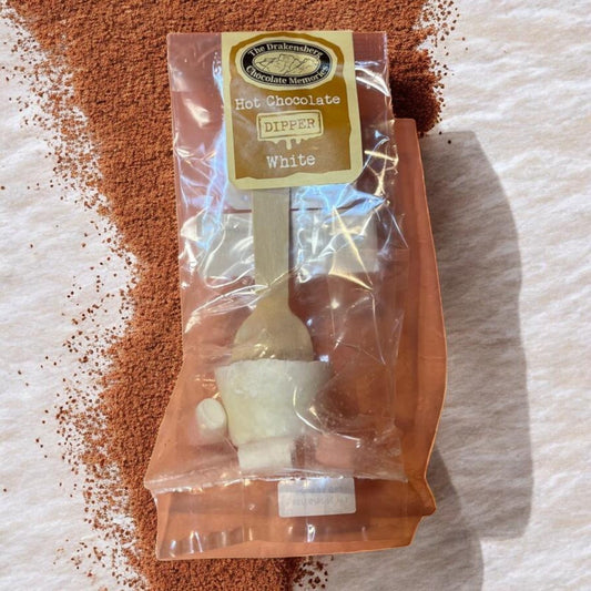 Die Spens Clarens Drakensberg Chocolate Memories white chocolate dipper for hot chocolate, with mini marshmallows.