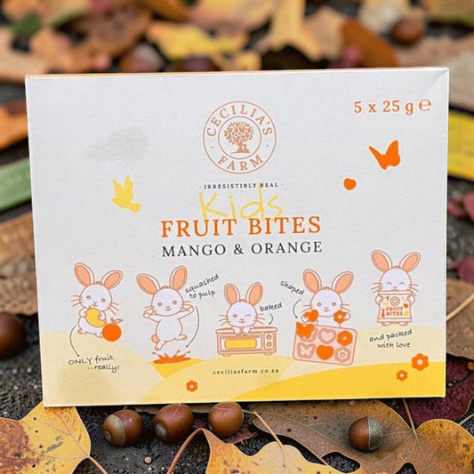 Die Spens Clarens Kids Fruit Bites, Mango & Orange flavour, made with only fruit, baked into fun shapes. 5 x 25g portions.