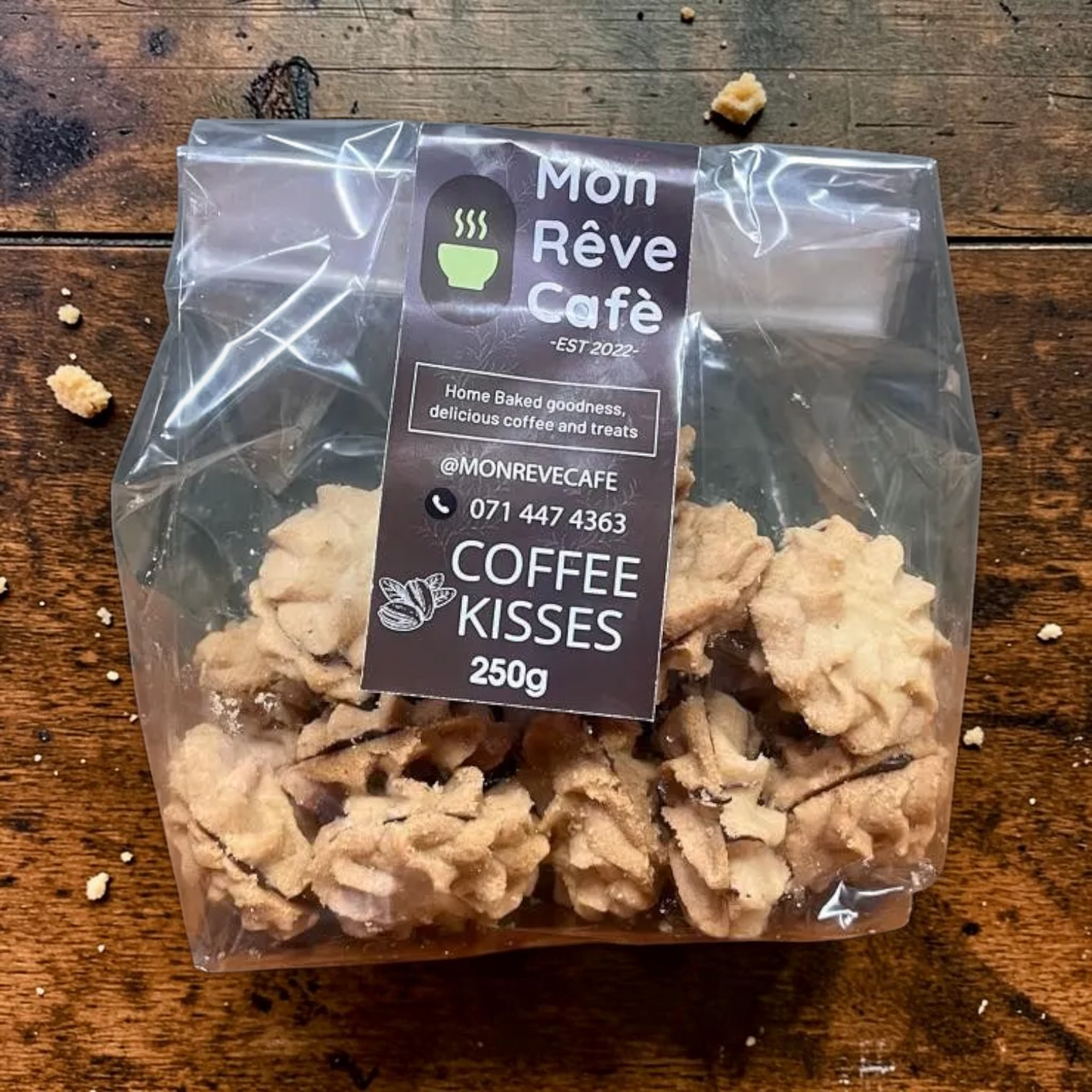 Mon Reve Cafe - Coffee Kisses